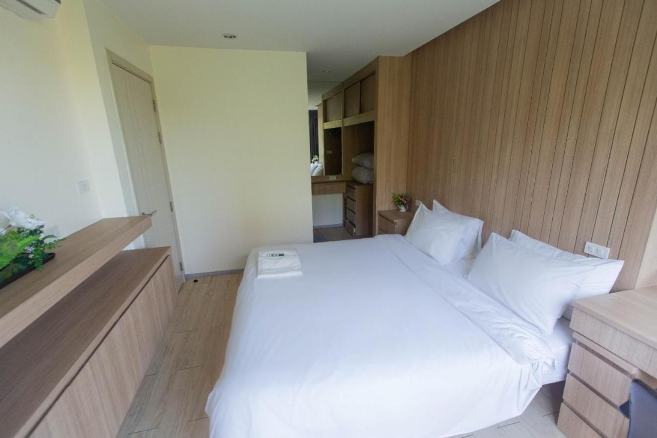 Apartamento The Chezz By Patsamon Pattaya Exterior foto