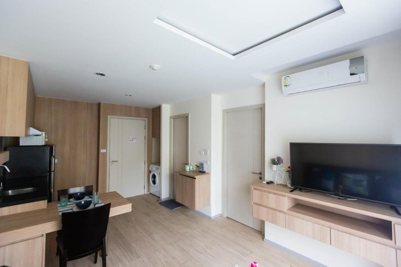 Apartamento The Chezz By Patsamon Pattaya Exterior foto