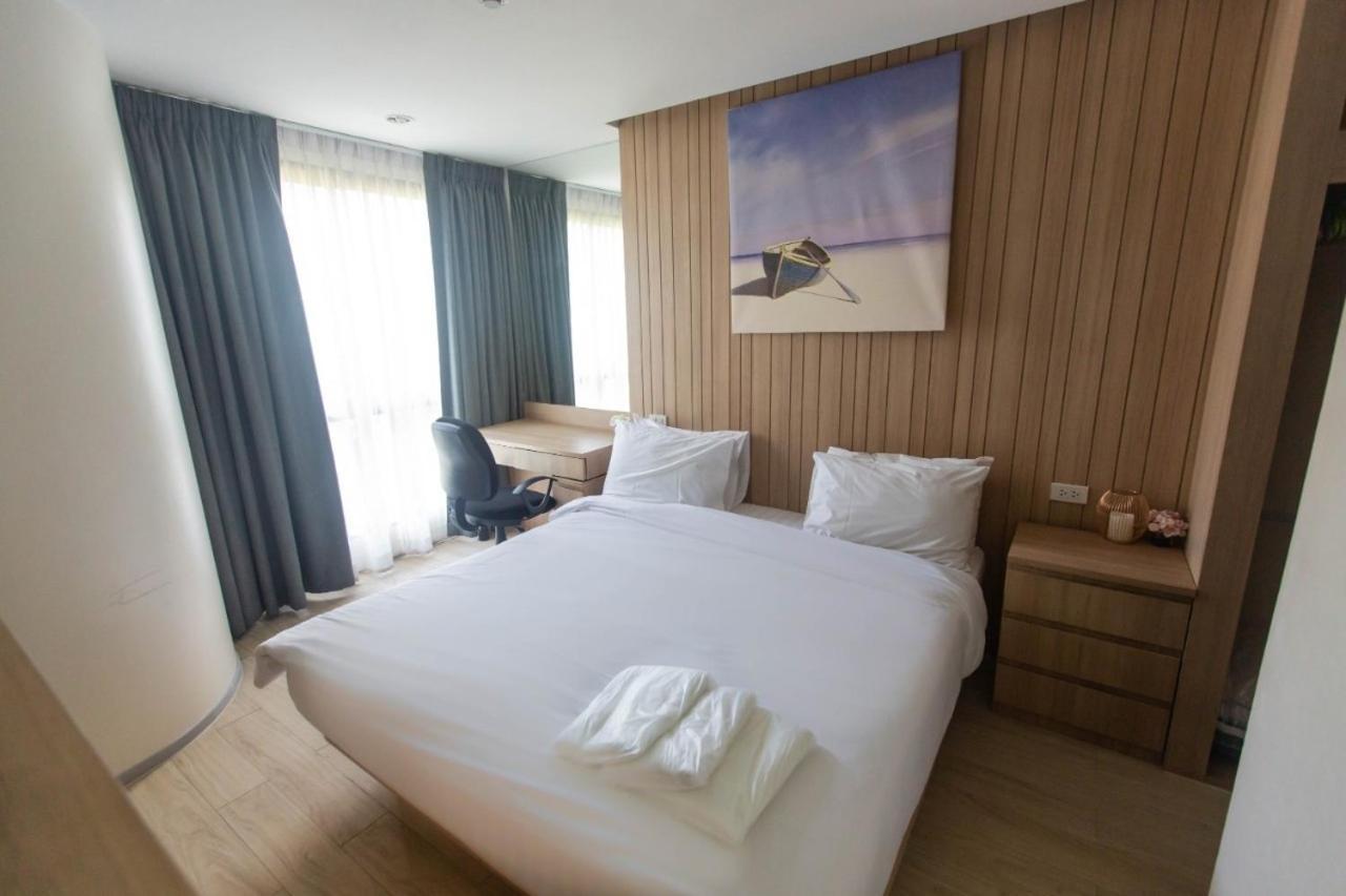 Apartamento The Chezz By Patsamon Pattaya Exterior foto