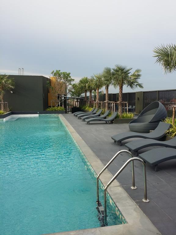 Apartamento The Chezz By Patsamon Pattaya Exterior foto