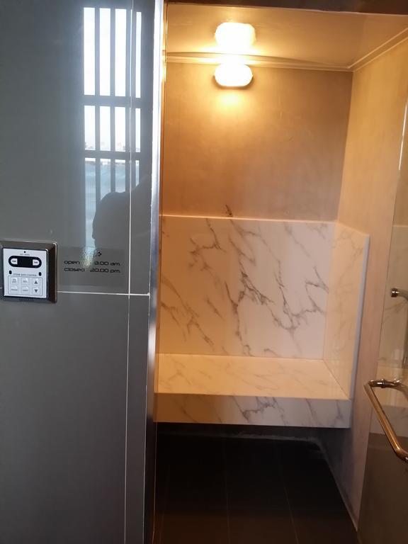 Apartamento The Chezz By Patsamon Pattaya Exterior foto