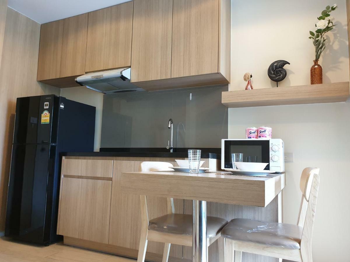 Apartamento The Chezz By Patsamon Pattaya Exterior foto